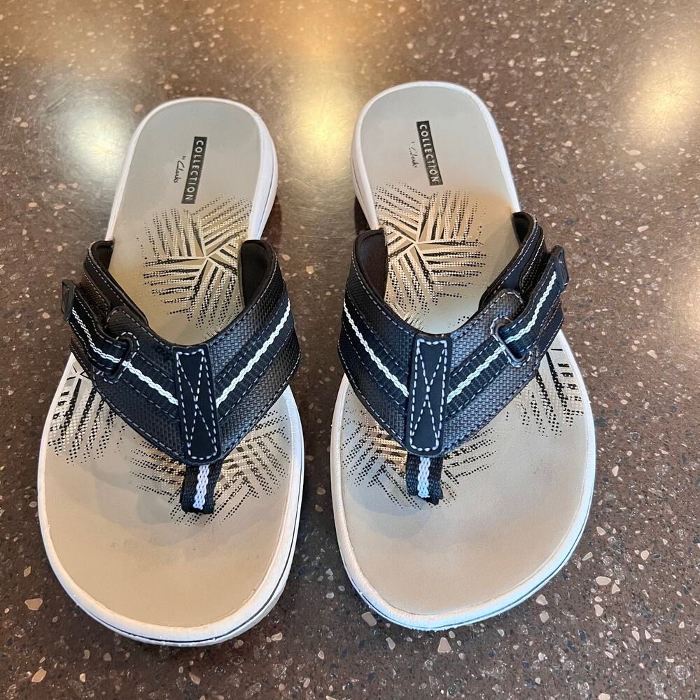 Clarks Cloudsteppers Cushionsoft Black Sandals Si… - image 1